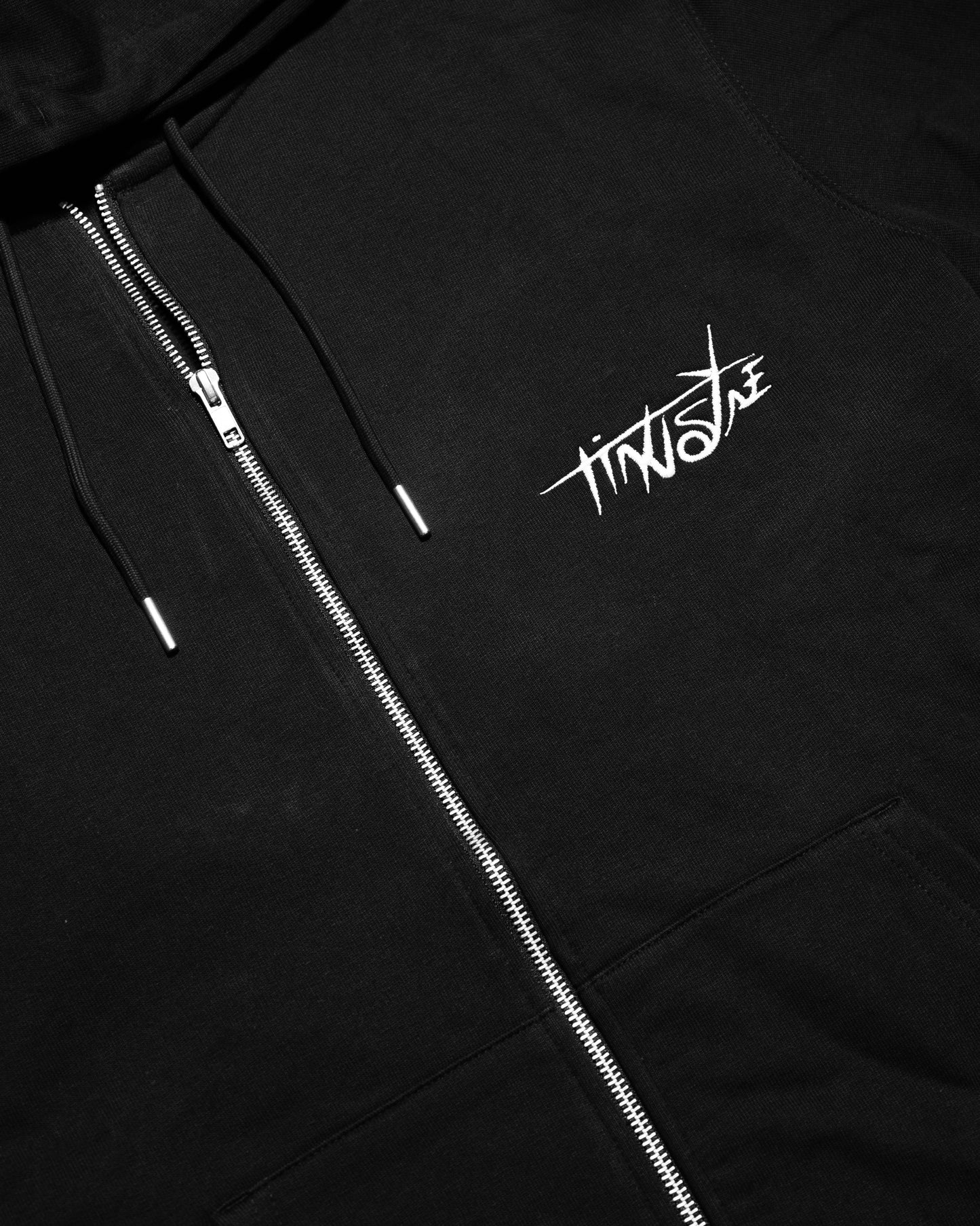BLACK ZIPPER - 01 KEEP IT SIMPLE