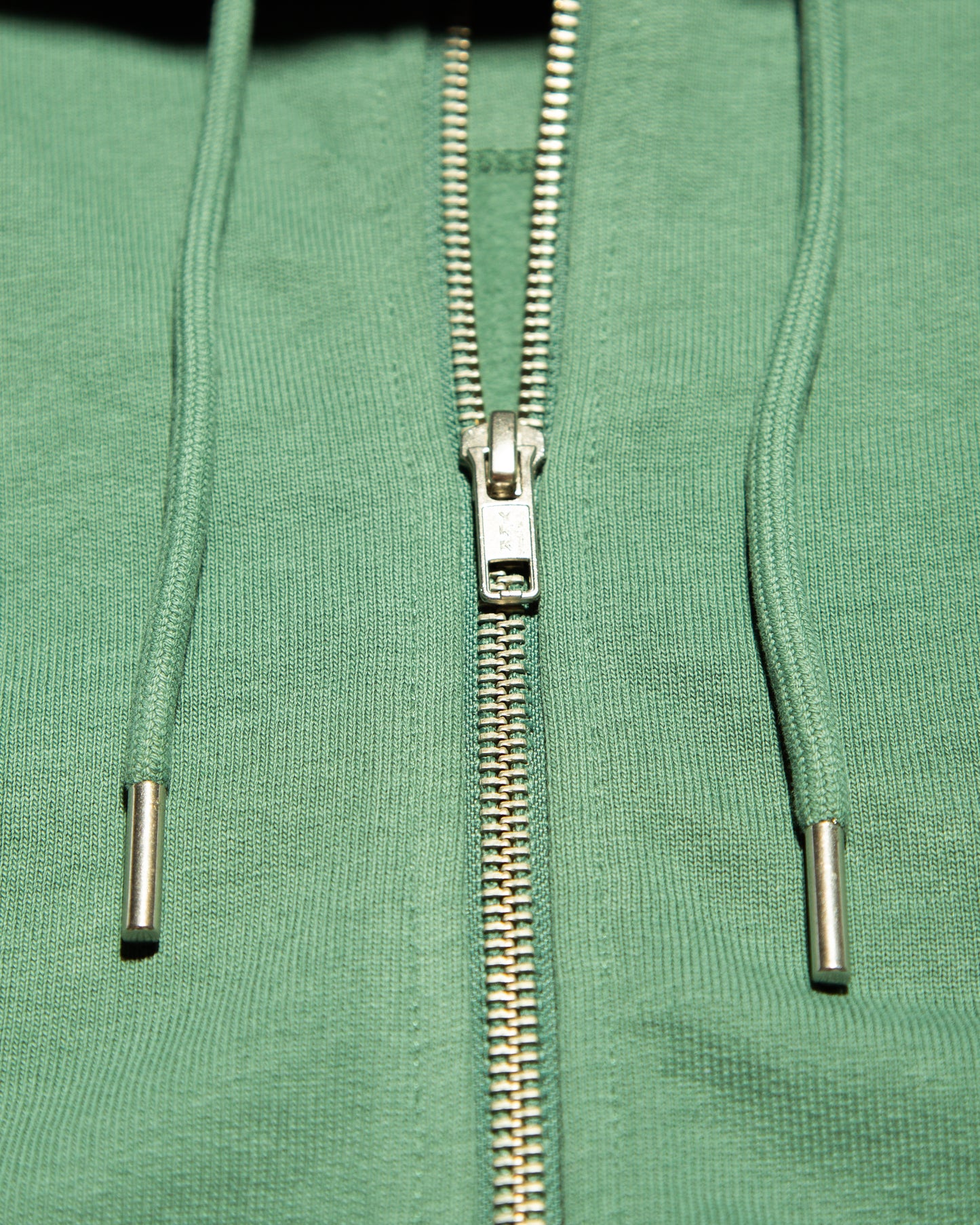 LIGHT GREEN ZIPPER - 01 KEEP IT SIMPLE
