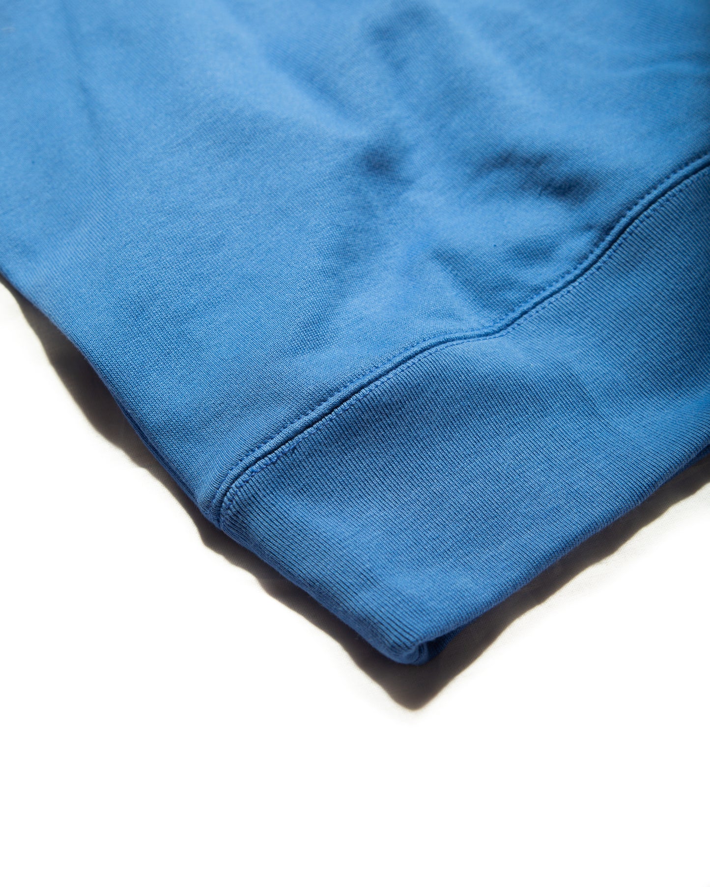 BLUE SWEATER - 01 KEEP IT SIMPLE